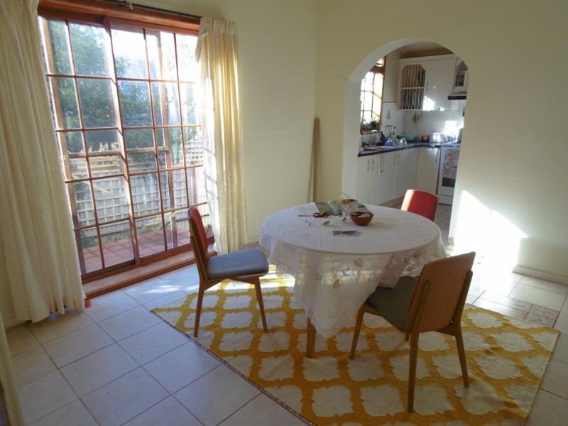 11 Thurlstone Street, Parkes NSW 2870