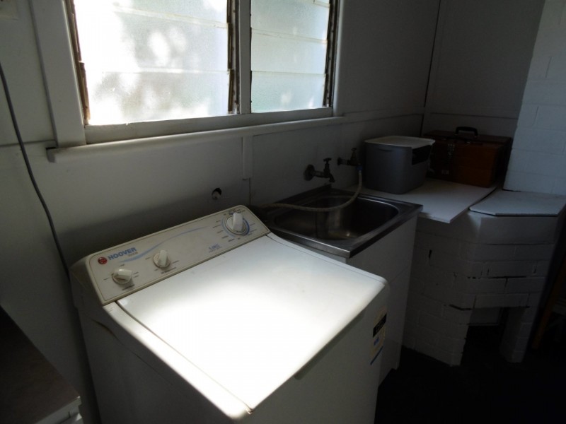 12 Peak Hill Road, Parkes NSW 2870