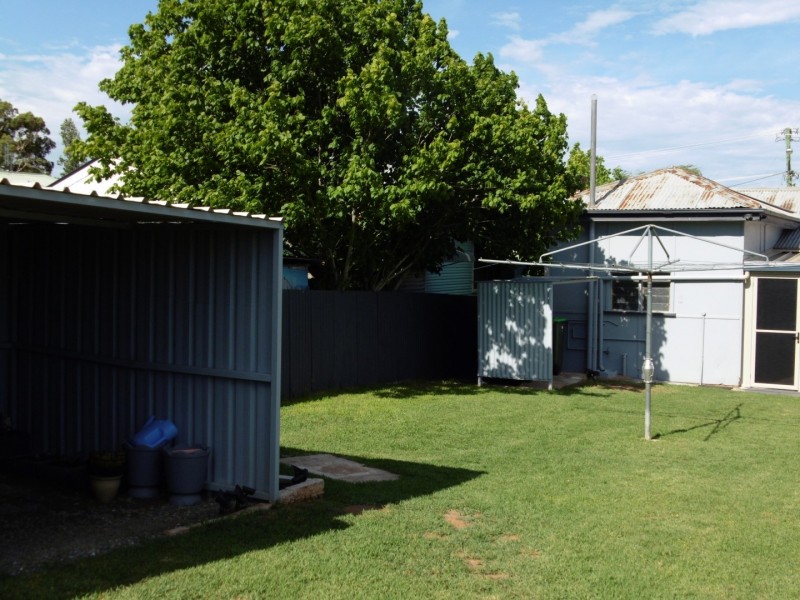 12 Peak Hill Road, Parkes NSW 2870