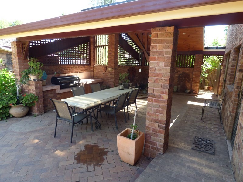 45 Bathurst St, Forbes NSW 2871