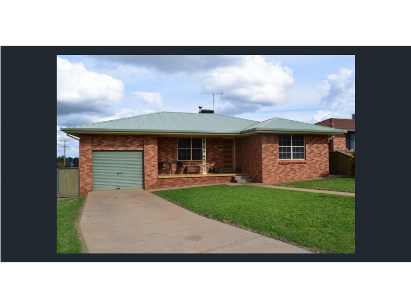 1 Werona Place, Parkes NSW 2870