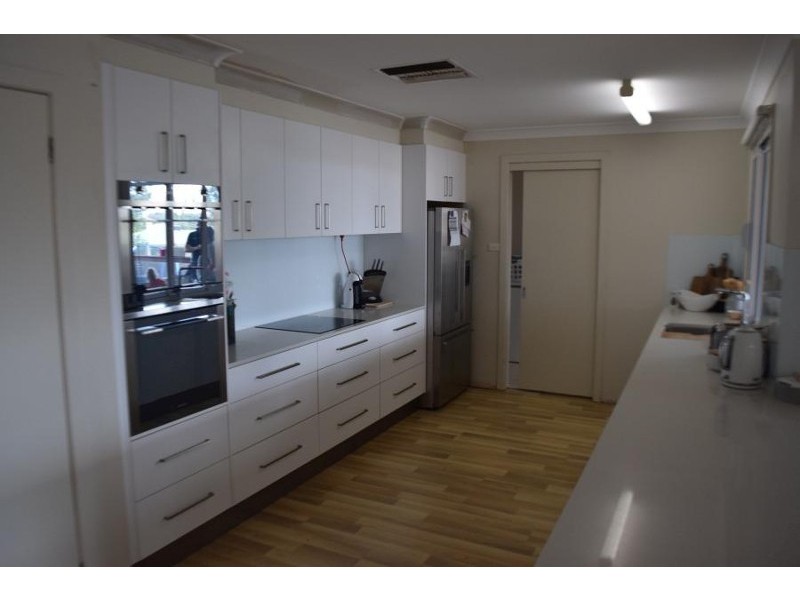 1 Werona Place, Parkes NSW 2870