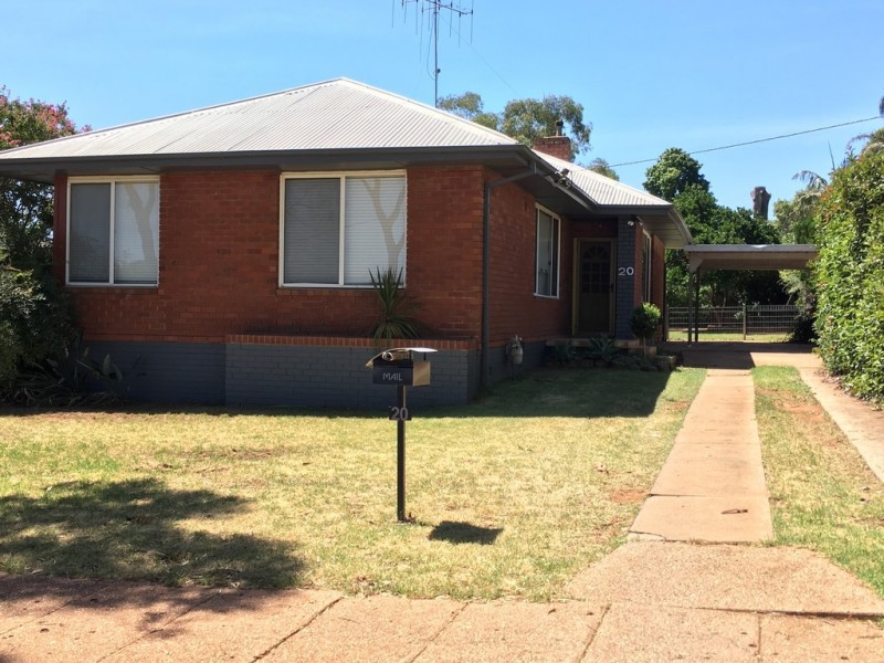 20 Mitchell St, Parkes NSW 2870