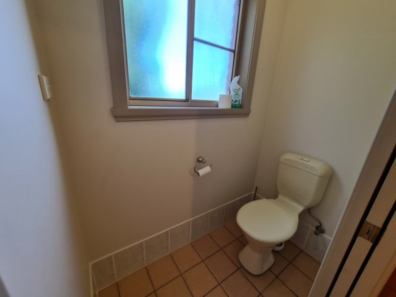 10 Glenburnie Close, Parkes NSW 2870