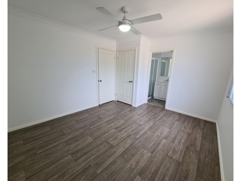 1/4 Powter Street, Parkes NSW 2870