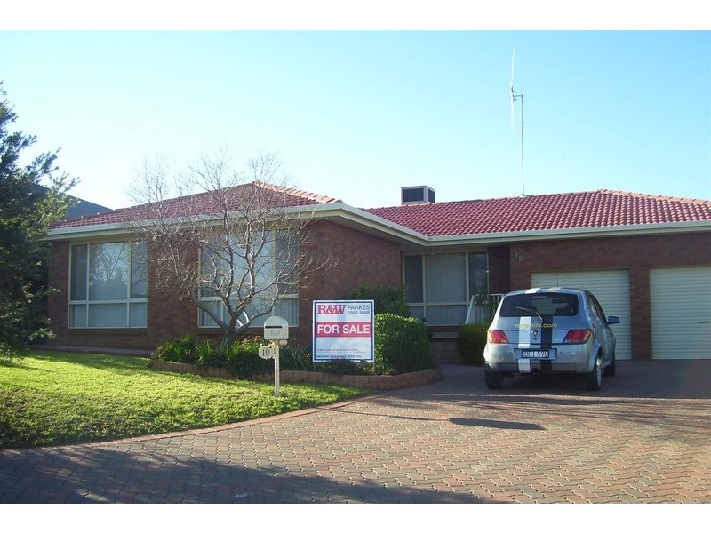 10 Highland Avenue, Parkes NSW 2870