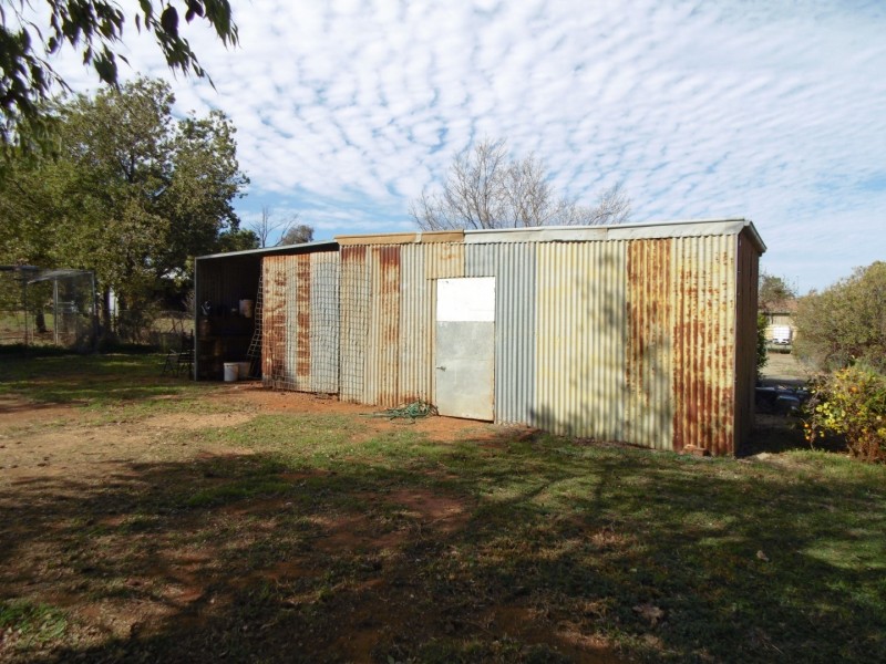 140-144 Victoria Street, Parkes NSW 2870