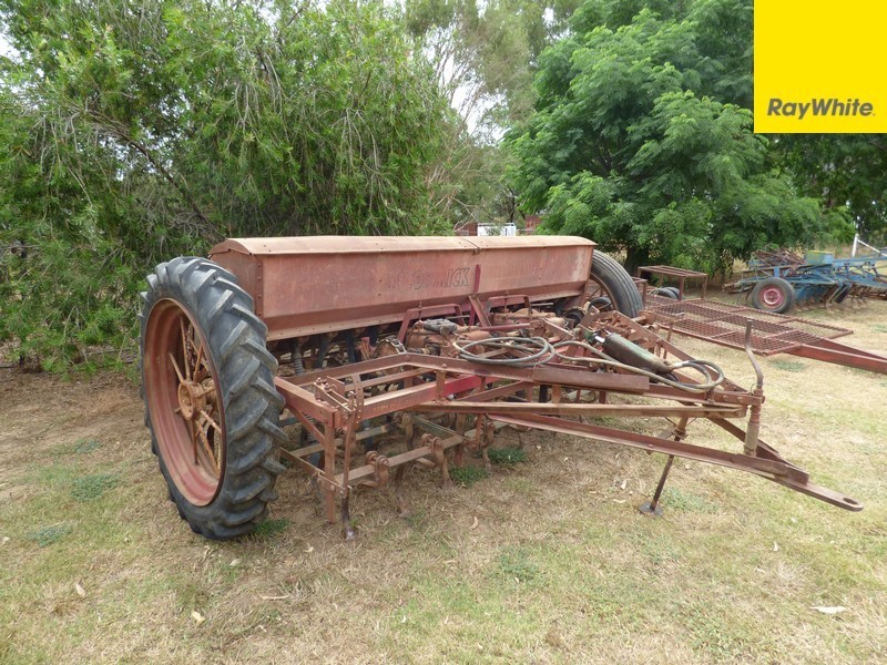 14 Riverview Lane, Forbes NSW 2871