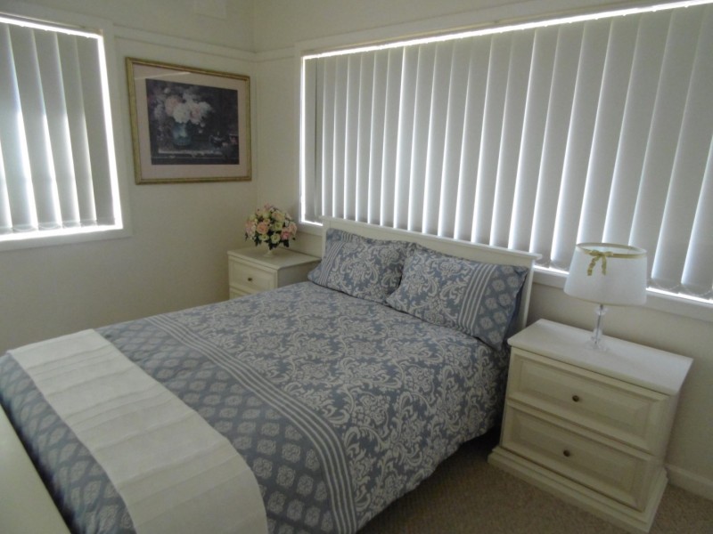12 Pearce Street, Parkes NSW 2870