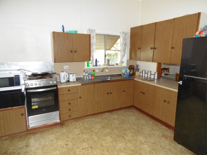 56 Boori Street, Peak Hill NSW 2869