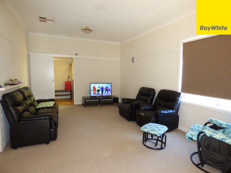 17 Grenfell Street, Forbes NSW 2871