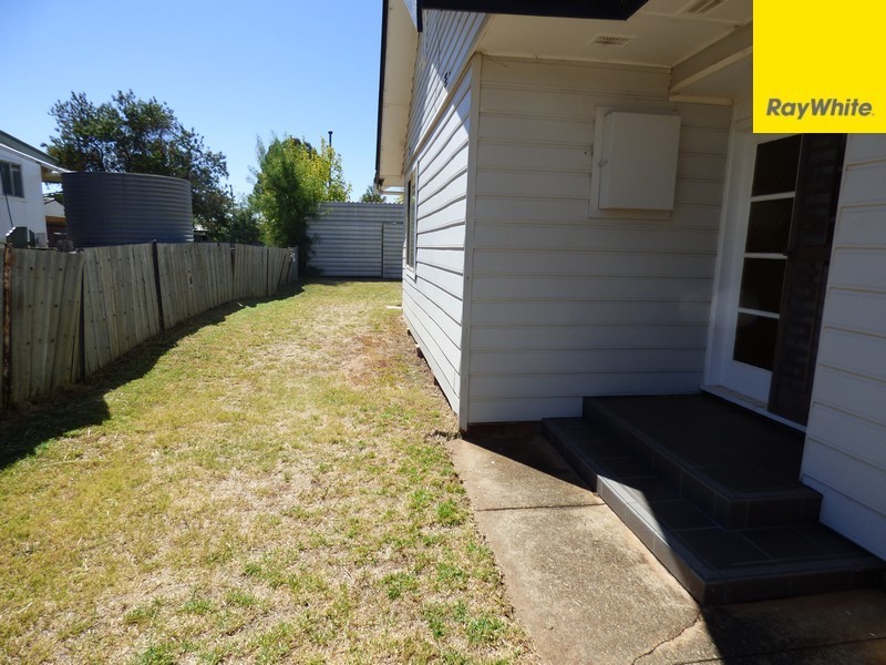 17 Grenfell Street, Forbes NSW 2871