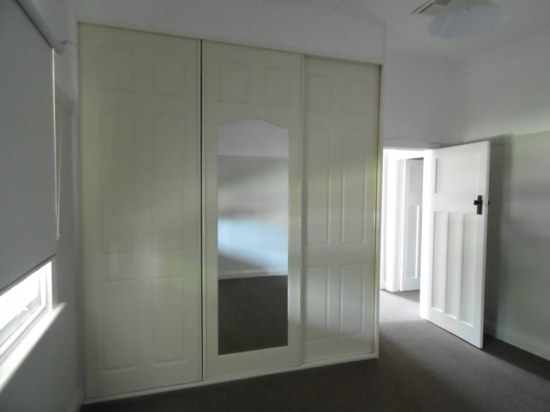 5 Carrington Street, Parkes NSW 2870