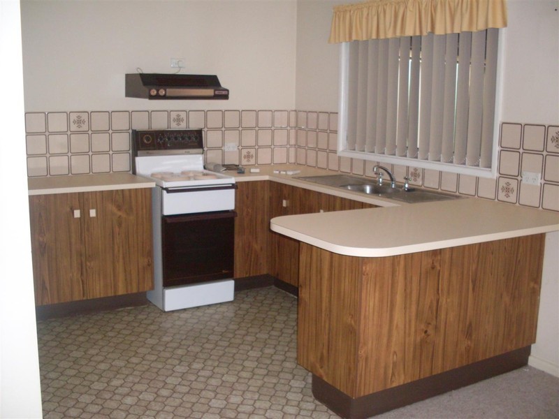 98 Currajong Street, Parkes NSW 2870