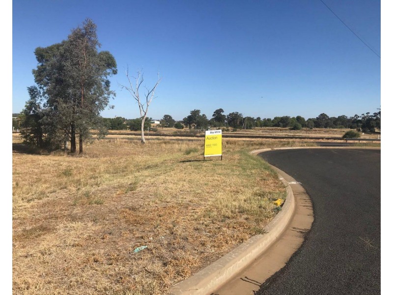 39-41 Blaxland Street, Parkes NSW 2870