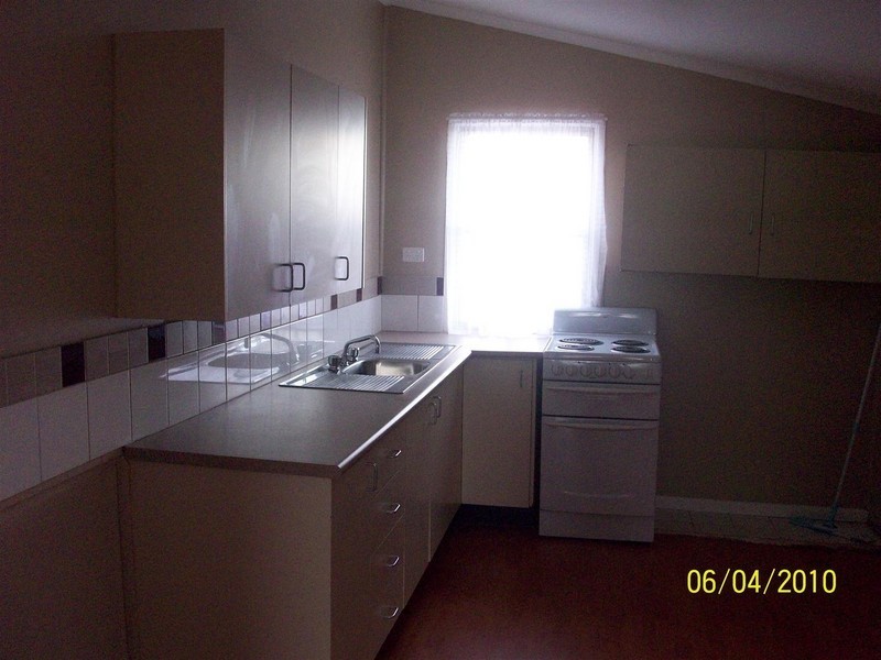 30 Station Street, Parkes NSW 2870