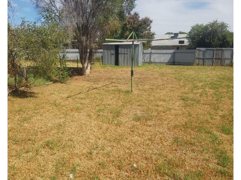 38 Close Street, Parkes NSW 2870