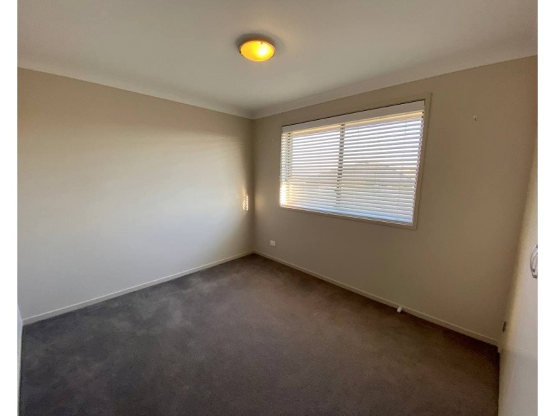 12 Rosewood Avenue, Parkes NSW 2870
