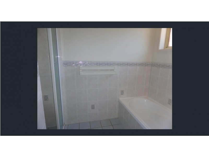 102 Dalton Street, Parkes NSW 2870