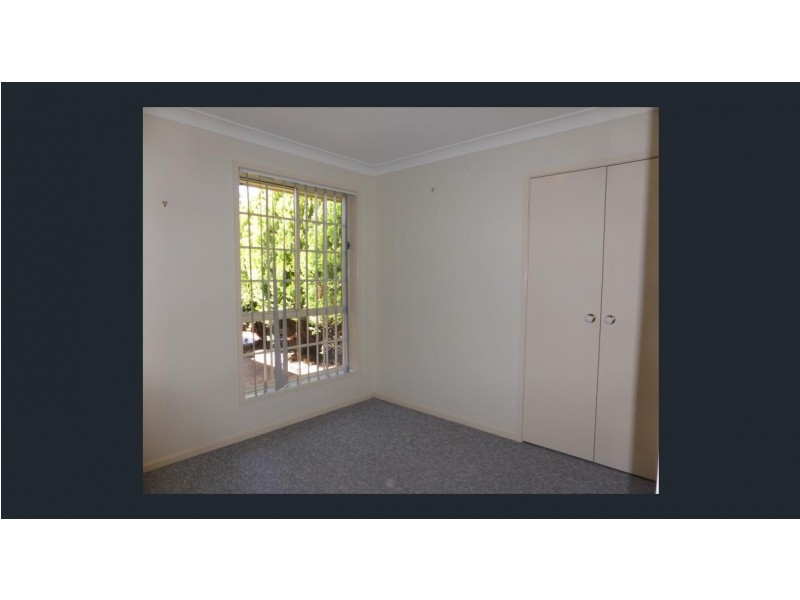 102 Dalton Street, Parkes NSW 2870