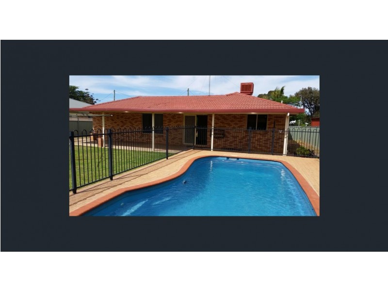 102 Dalton Street, Parkes NSW 2870