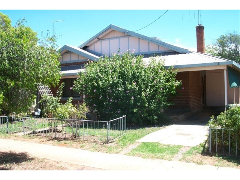 6 Grenfell Street, Parkes NSW 2870