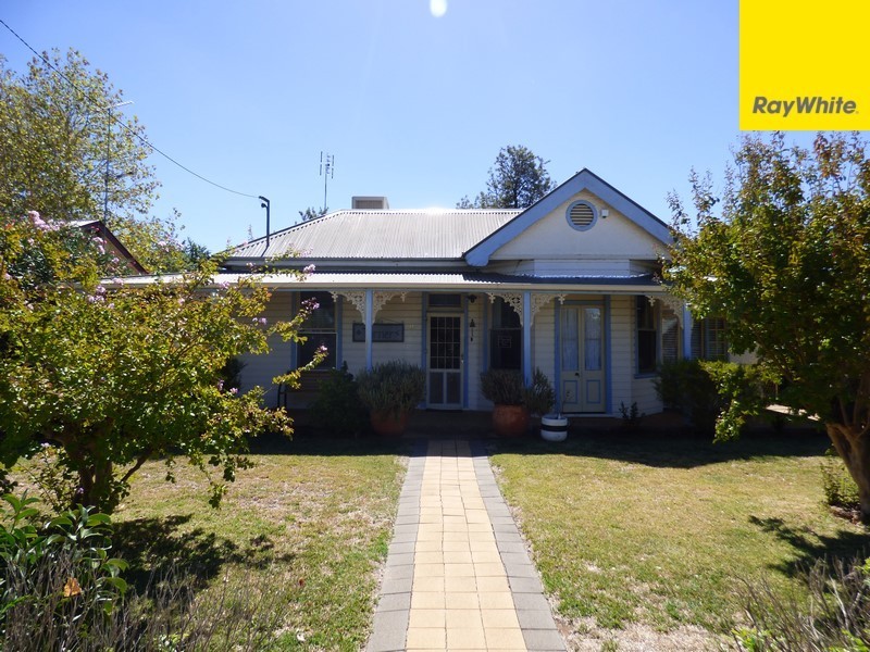 11 Prince Street, Forbes NSW 2871