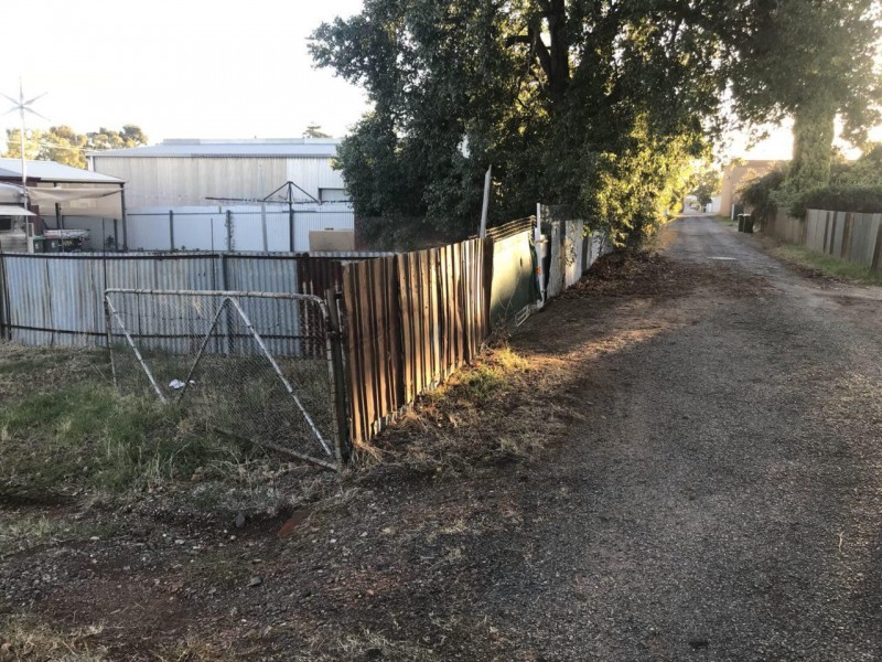 12 May Street, Parkes NSW 2870