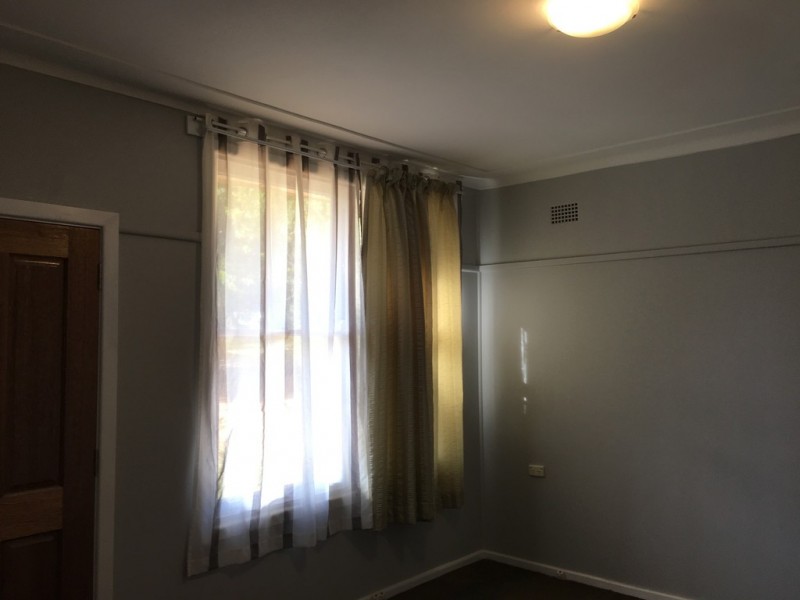 1 Gallop Avenue, Parkes NSW 2870