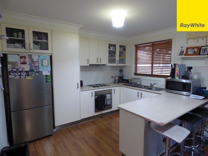 105 York Street, Forbes NSW 2871