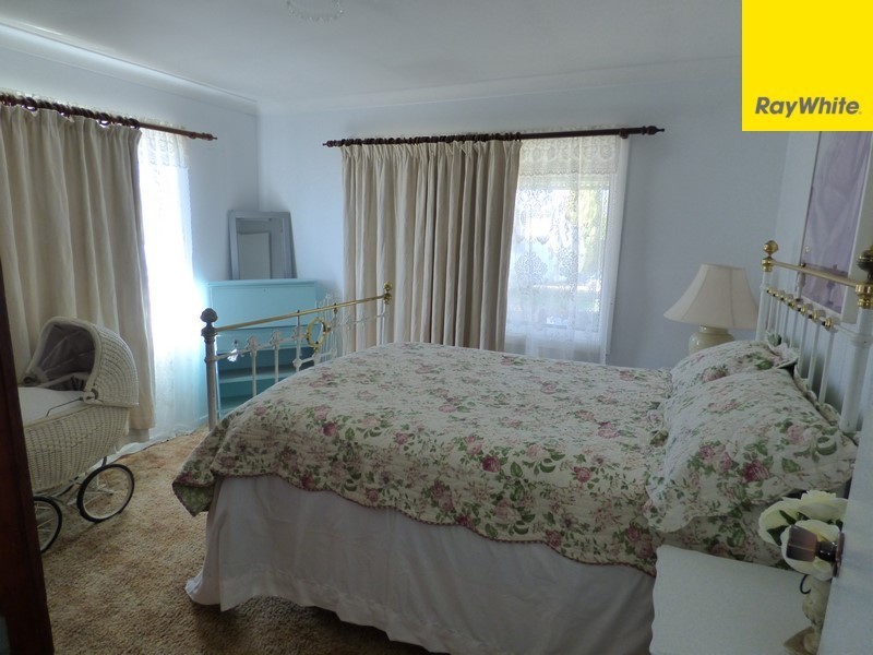 8 Prince Street, Forbes NSW 2871