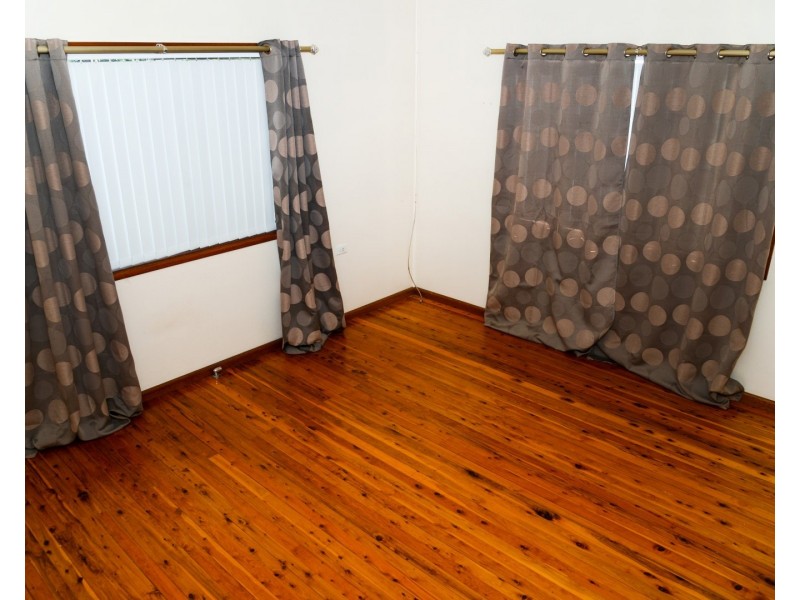 2a Talbot Street, Parkes NSW 2870
