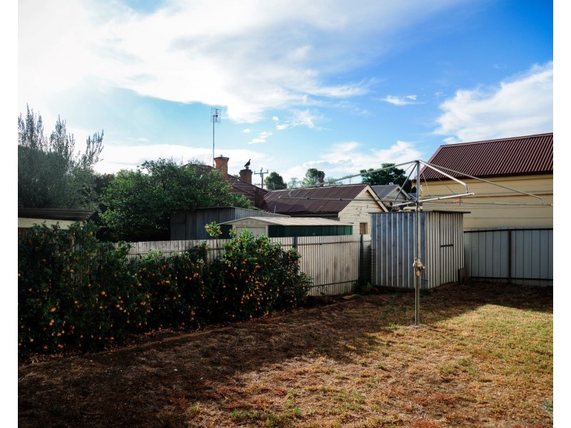 2a Talbot Street, Parkes NSW 2870
