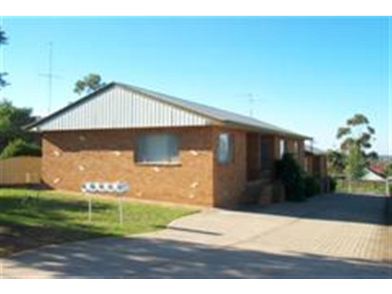 9/13 Boazman Street, Parkes NSW 2870