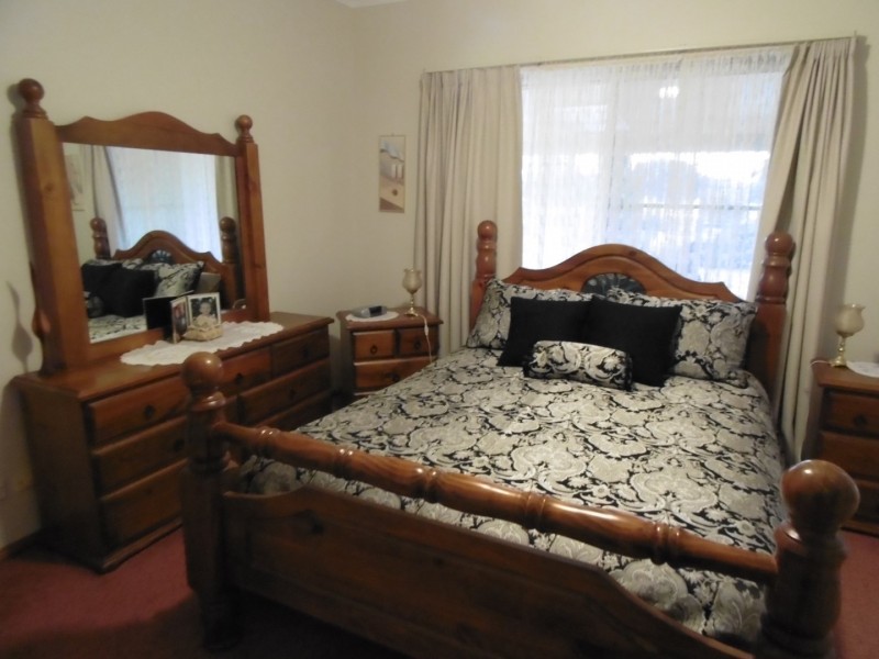 48 Field Road, Parkes NSW 2870