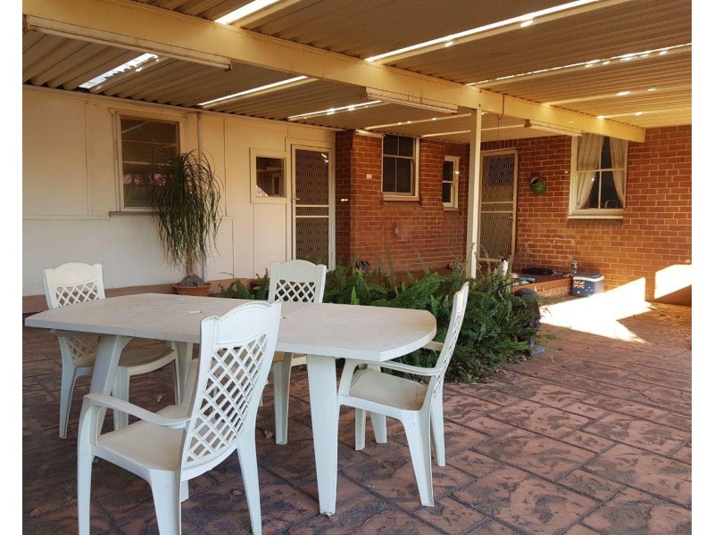 372 Clarinda Street, Parkes NSW 2870