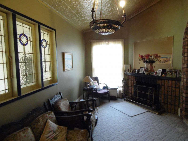 369-371 Clarinda Street, Parkes NSW 2870