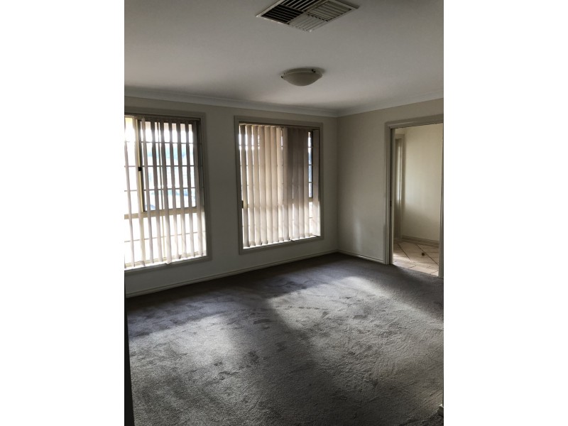 239 Nash Street, Parkes NSW 2870