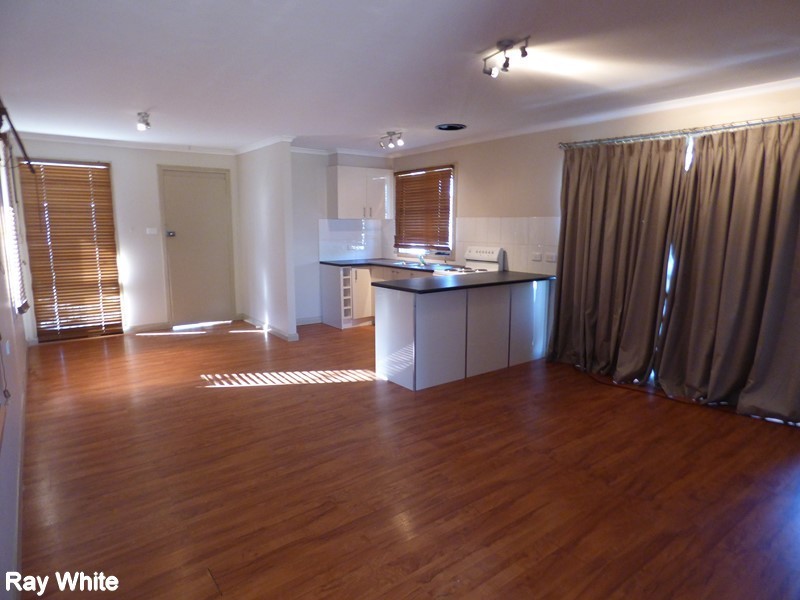 4 Cedar Crescent, Forbes NSW 2871