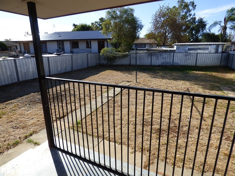 4 Cedar Crescent, Forbes NSW 2871