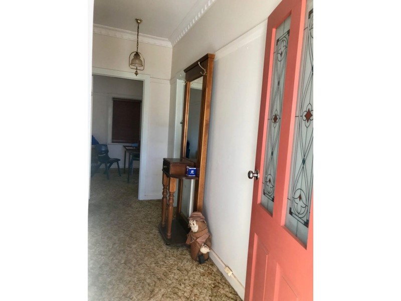 142 Derribong Street, Peak Hill NSW 2869