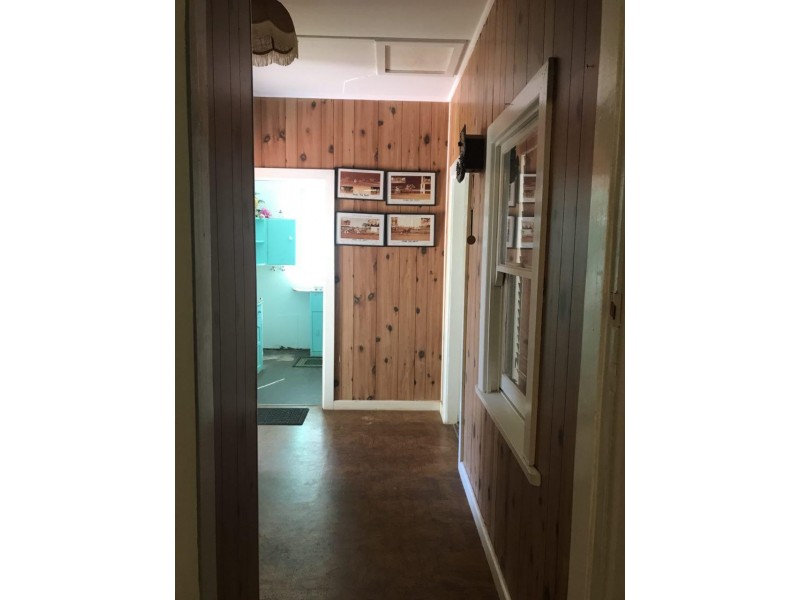 142 Derribong Street, Peak Hill NSW 2869