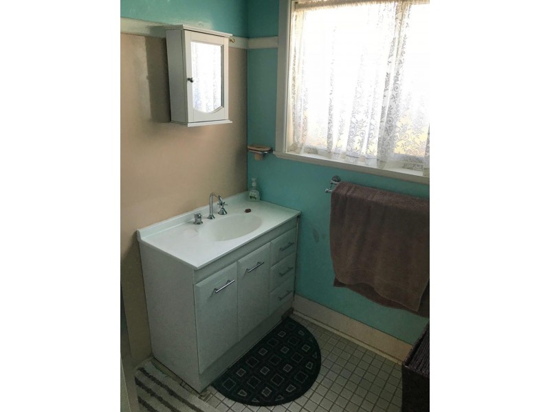 142 Derribong Street, Peak Hill NSW 2869