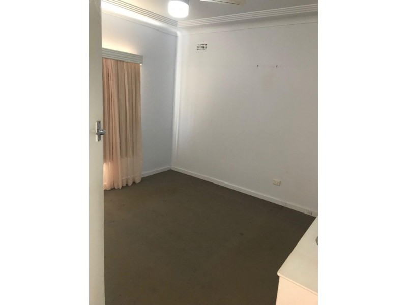 142 Derribong Street, Peak Hill NSW 2869