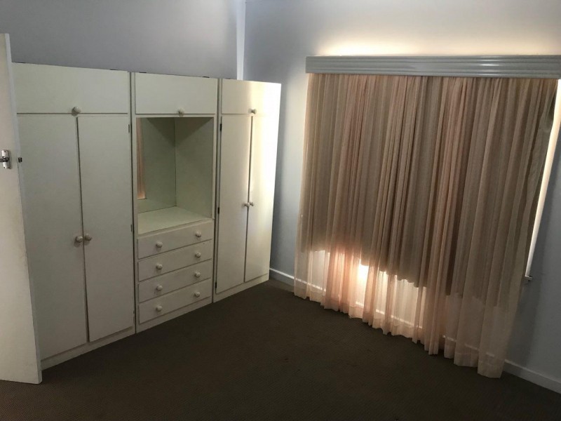 142 Derribong Street, Peak Hill NSW 2869