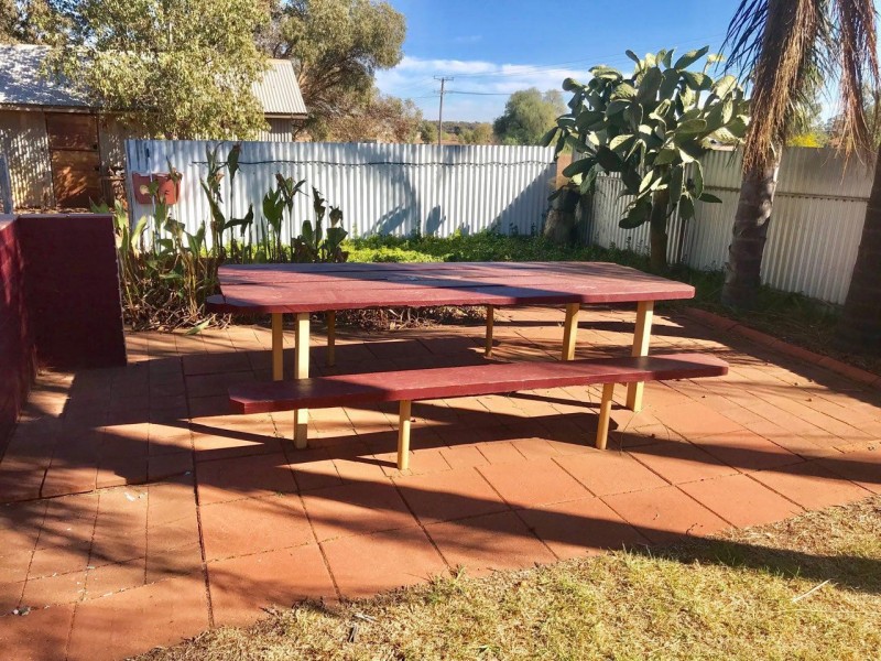 142 Derribong Street, Peak Hill NSW 2869