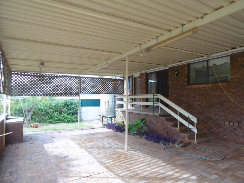 28 Evans Parade, Parkes NSW 2870