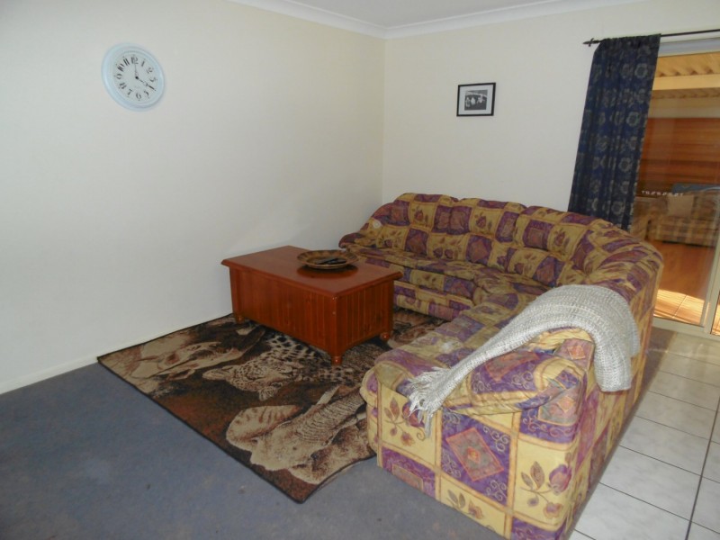 20 Jubilee Street, Parkes NSW 2870