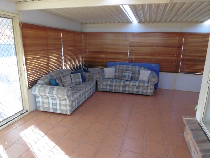 20 Jubilee Street, Parkes NSW 2870