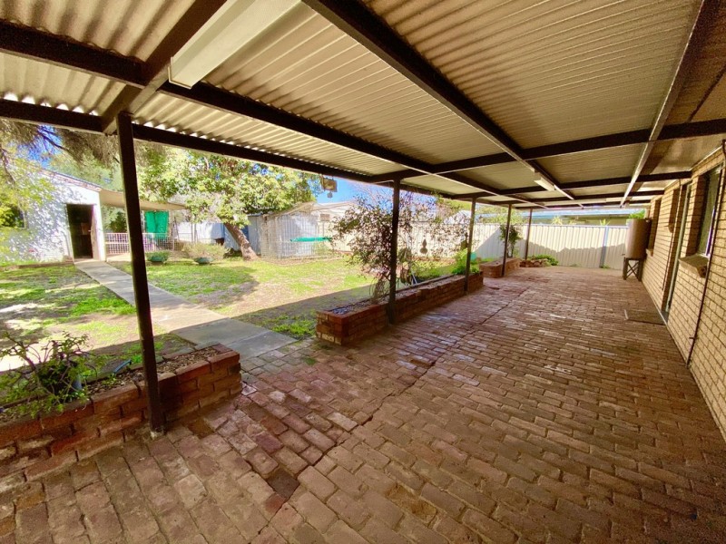 14 Parkes Street, Forbes NSW 2871